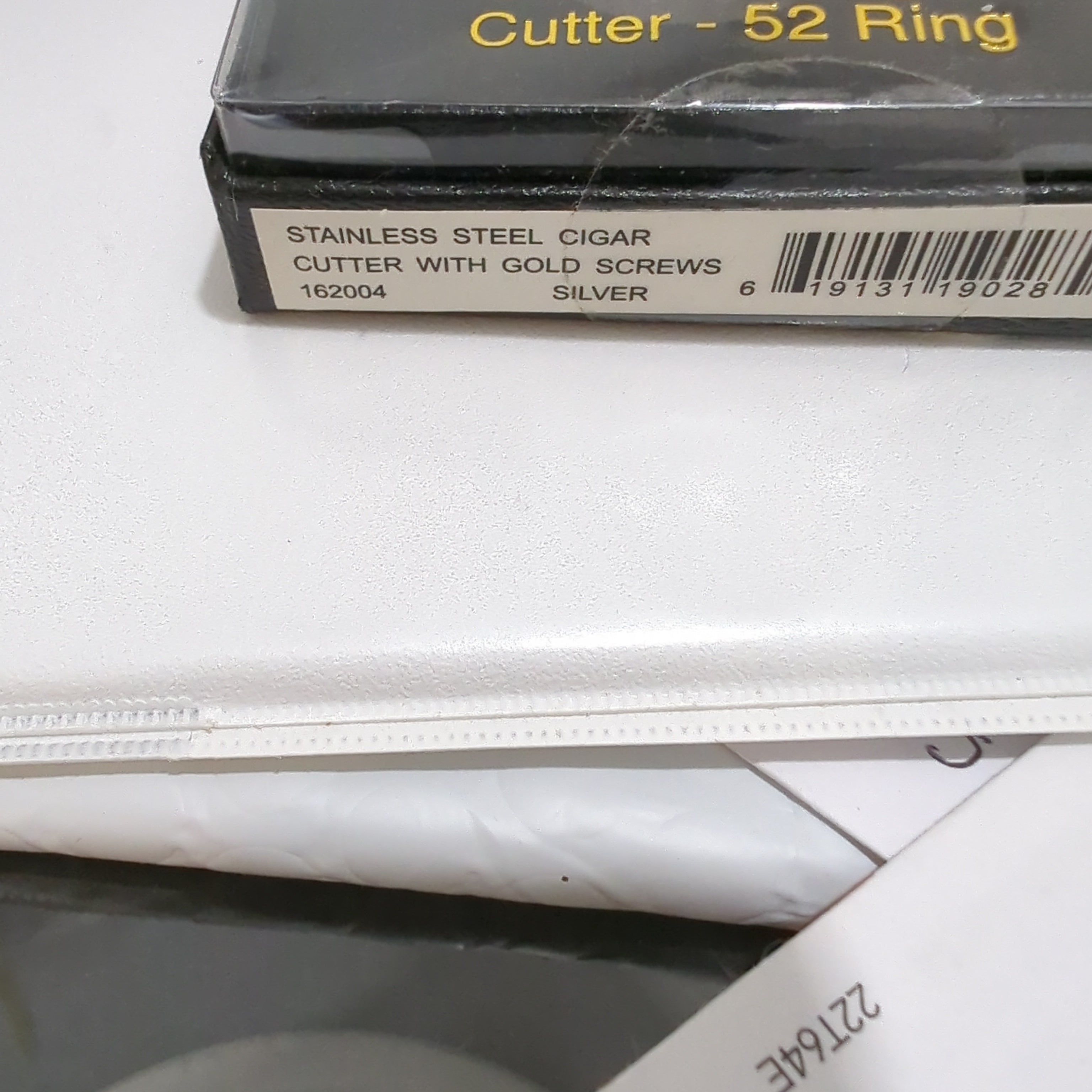 Guillotine cigar cutter