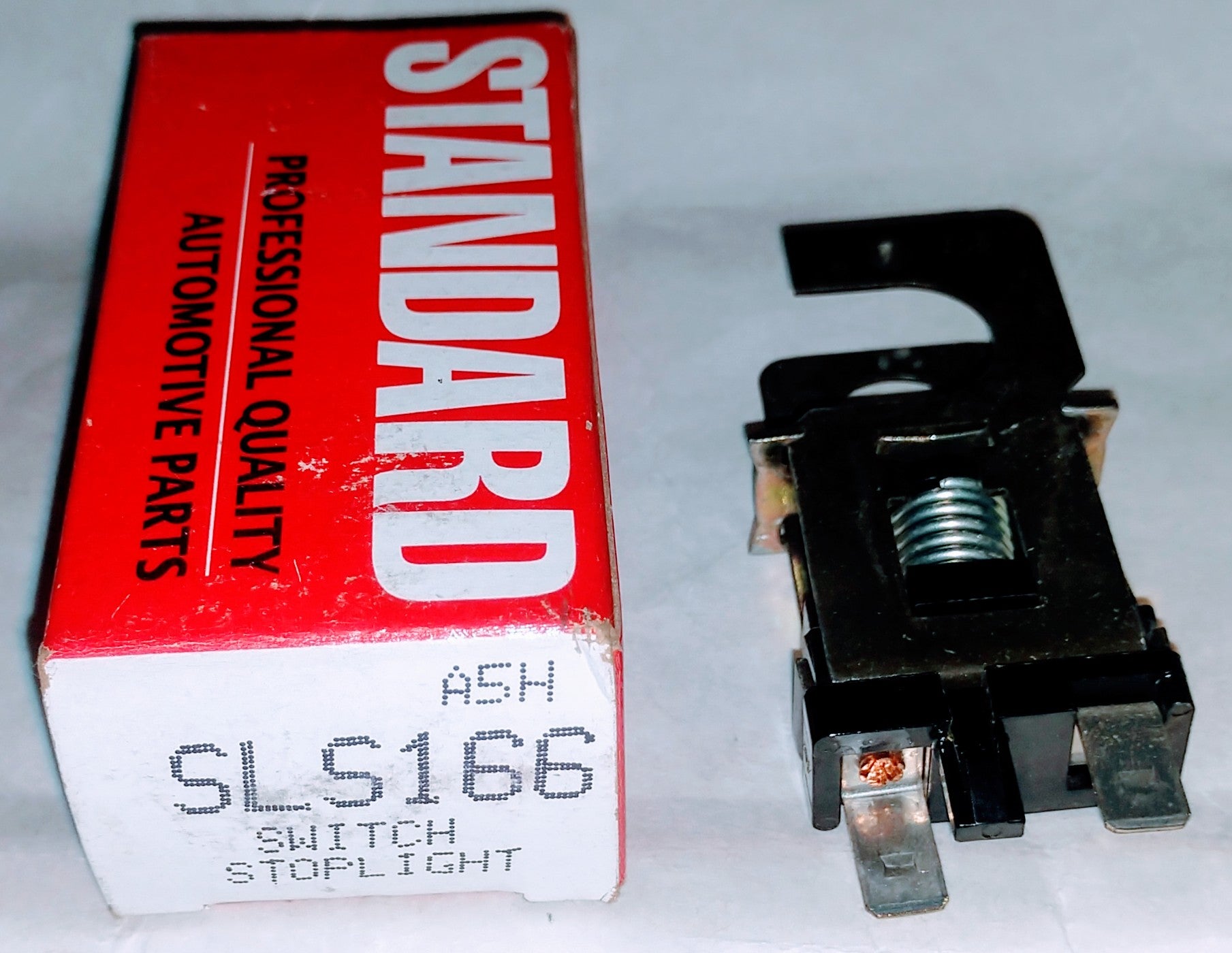 STANDARD SLS166 SWITCH STOPLIGHT