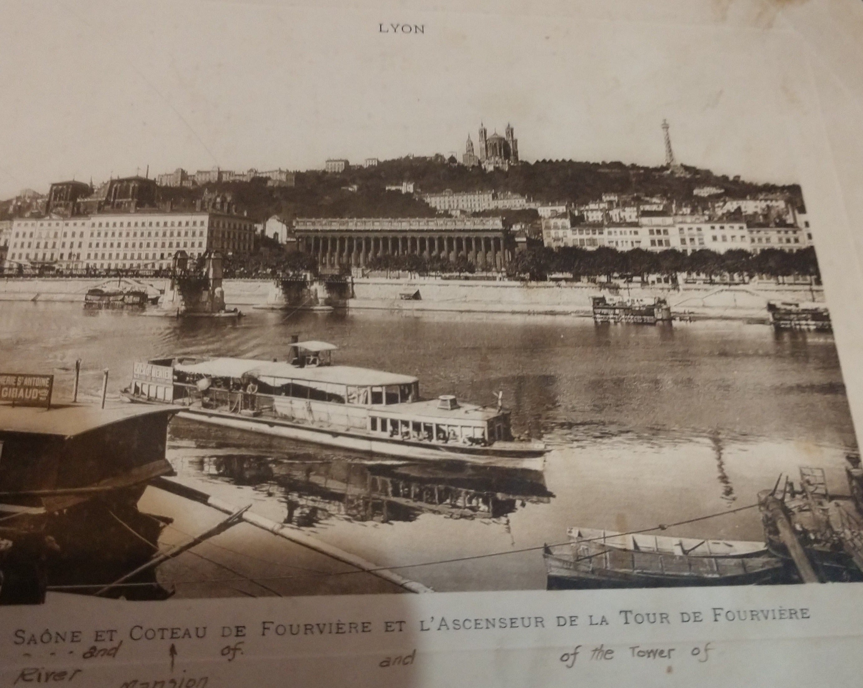 Lyon A Collectable of Picture from 1918