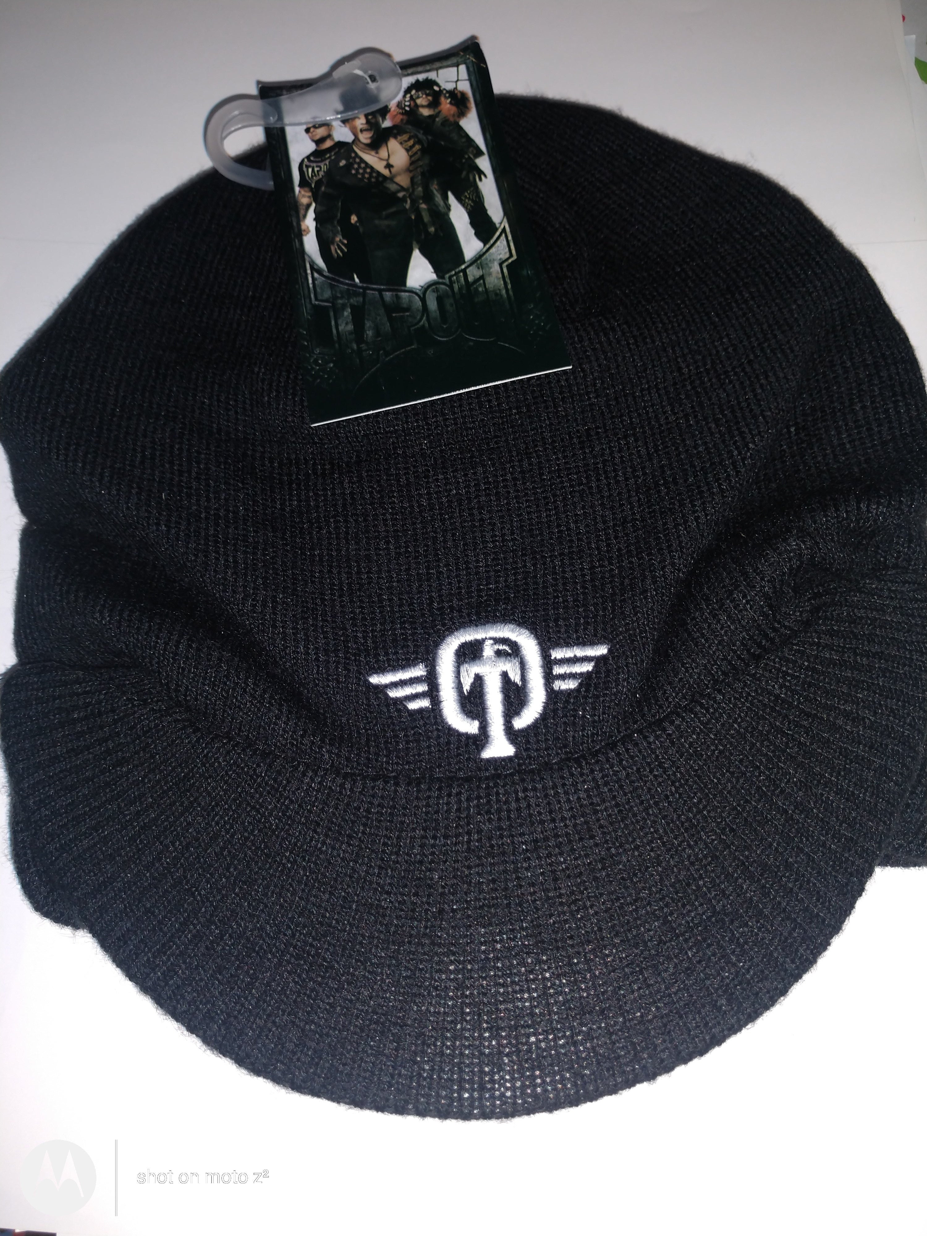 TAPOUT BLACK RADAR BEANIE WITH BRIM